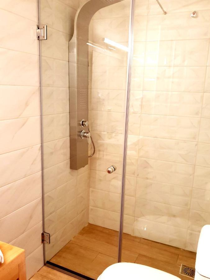 Reiki Apartments Ereikoussa エクステリア 写真